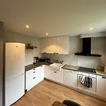 Sentral Apartment With Parking